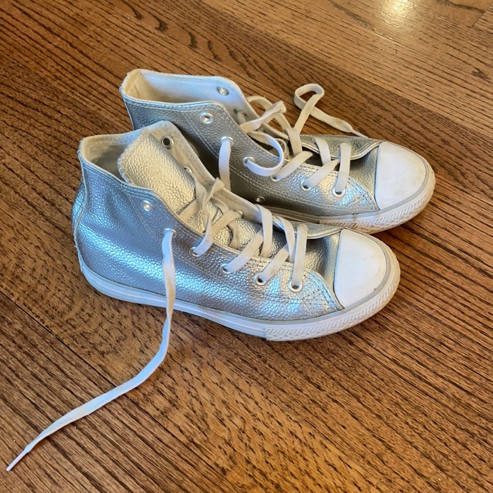 Silver Converse